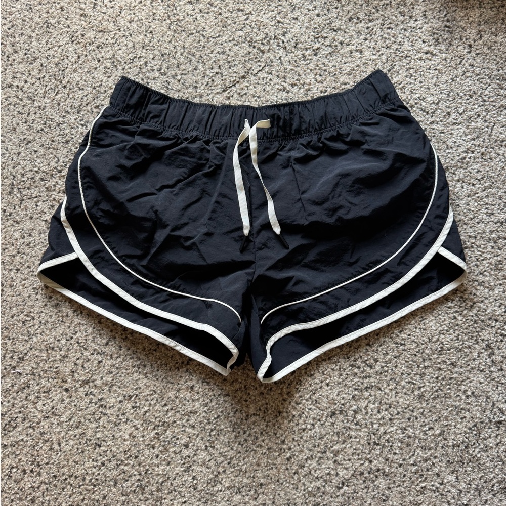 Old Navy Black and Cream Athletic Shorts